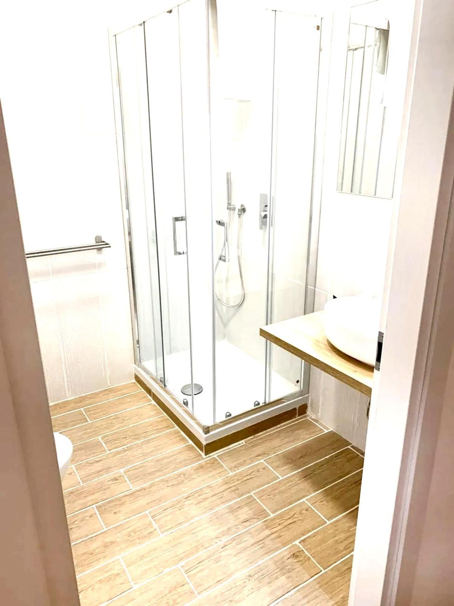 Spacious In With Sea And Views Appartement