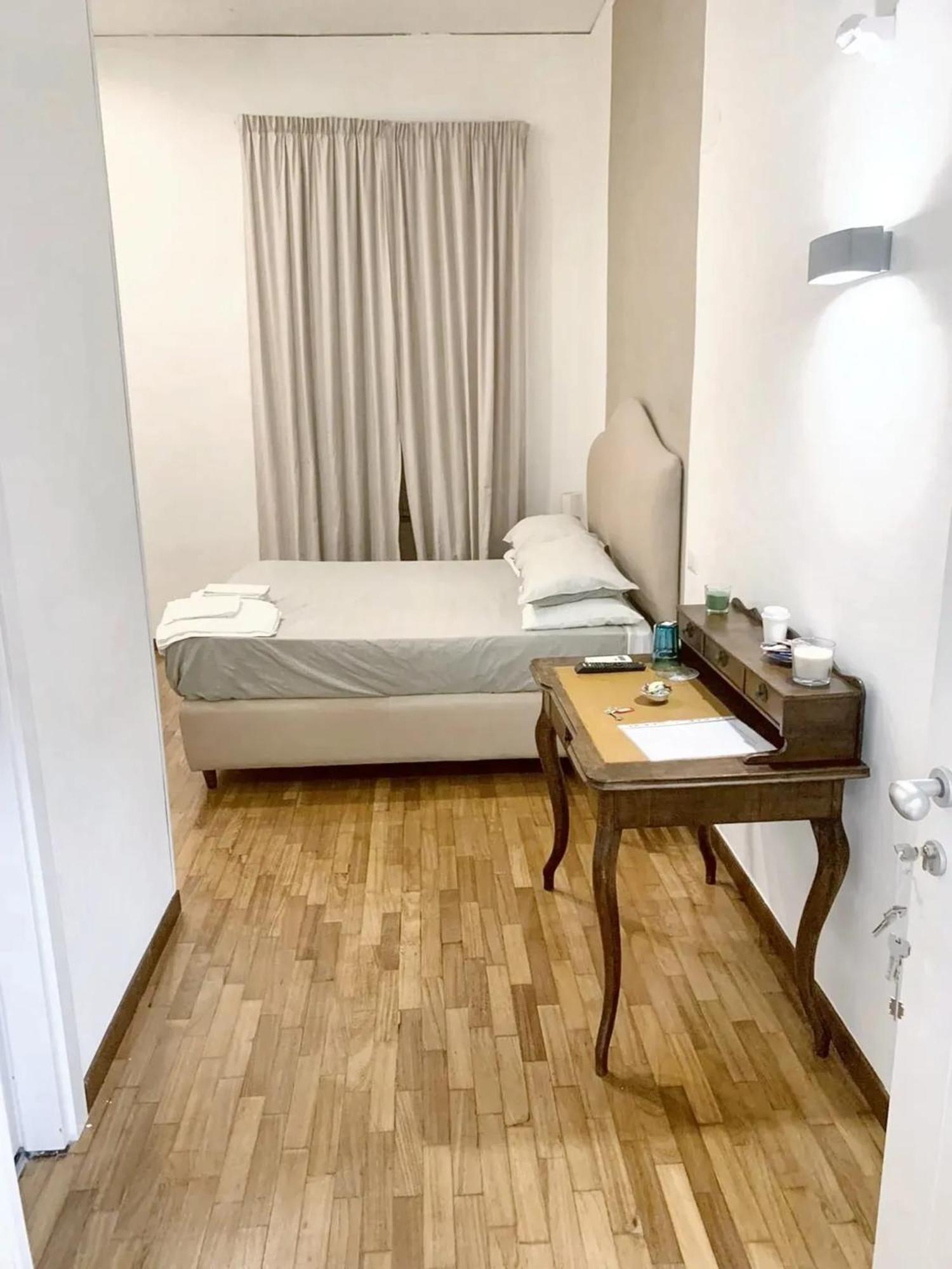 Spacious In With Sea And Views