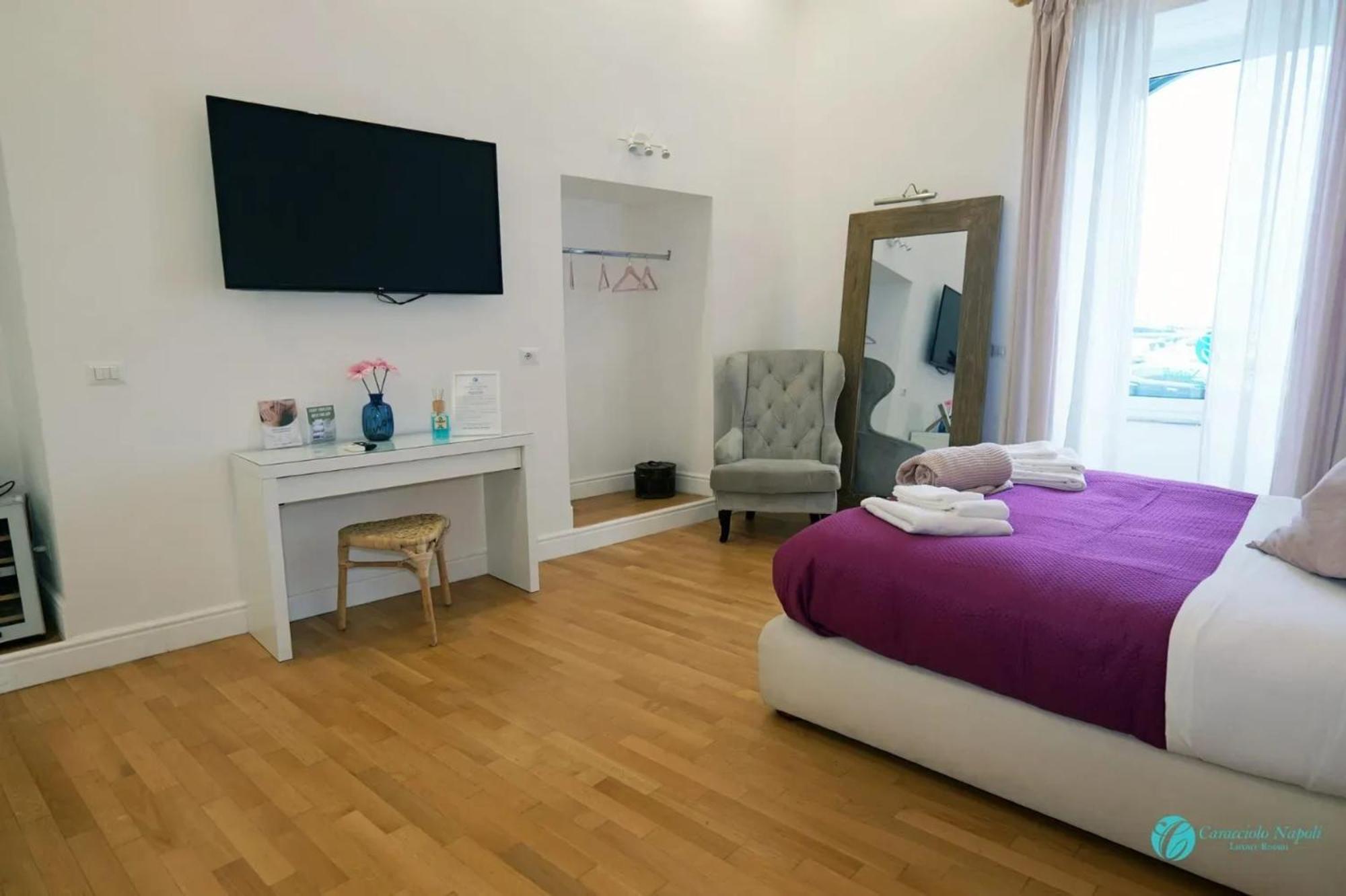 Spacious In With Sea And Views * Napels